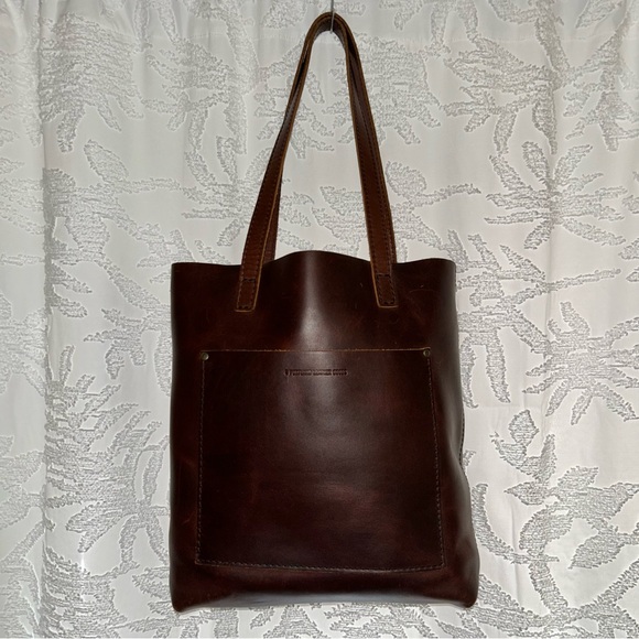 Portland Leather Goods PLG Original Crossbody Tote in Cognac - Picture 3 of 15